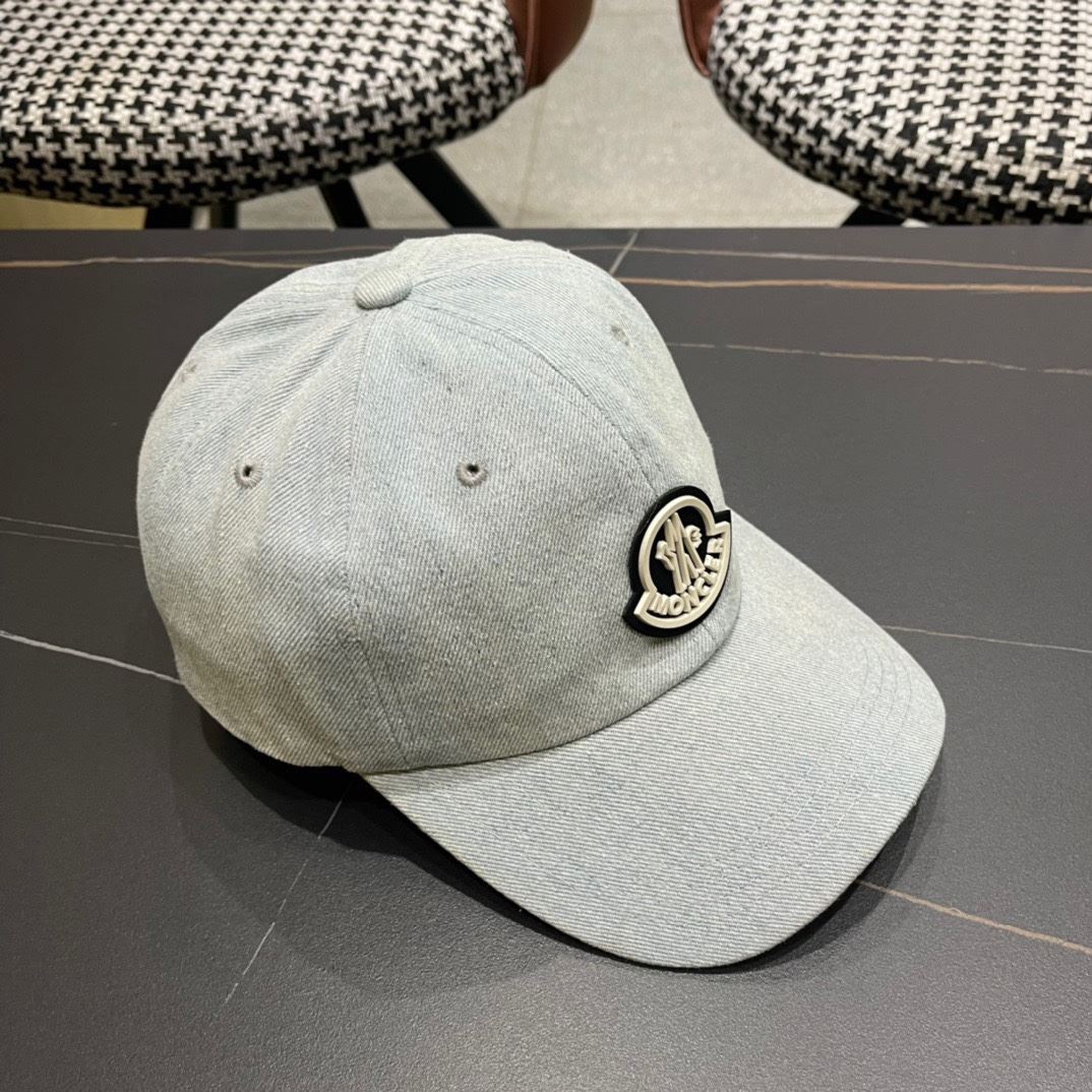 Moncler Caps